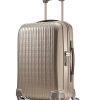 Innovaire Global Carry-On Spinner Suitcase