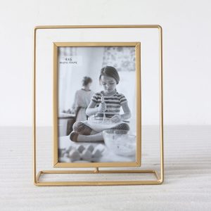 Innovative Home Creations 4 x 6 Gold Metal Picture Frame