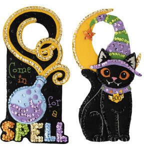 Bucilla 4.5 x 10 Spellbound Greetings Door Hanger Applique Kit 2ct