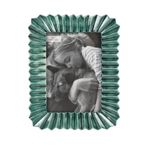 5 x 7 Green Resin Tabletop Picture   Wall Frame